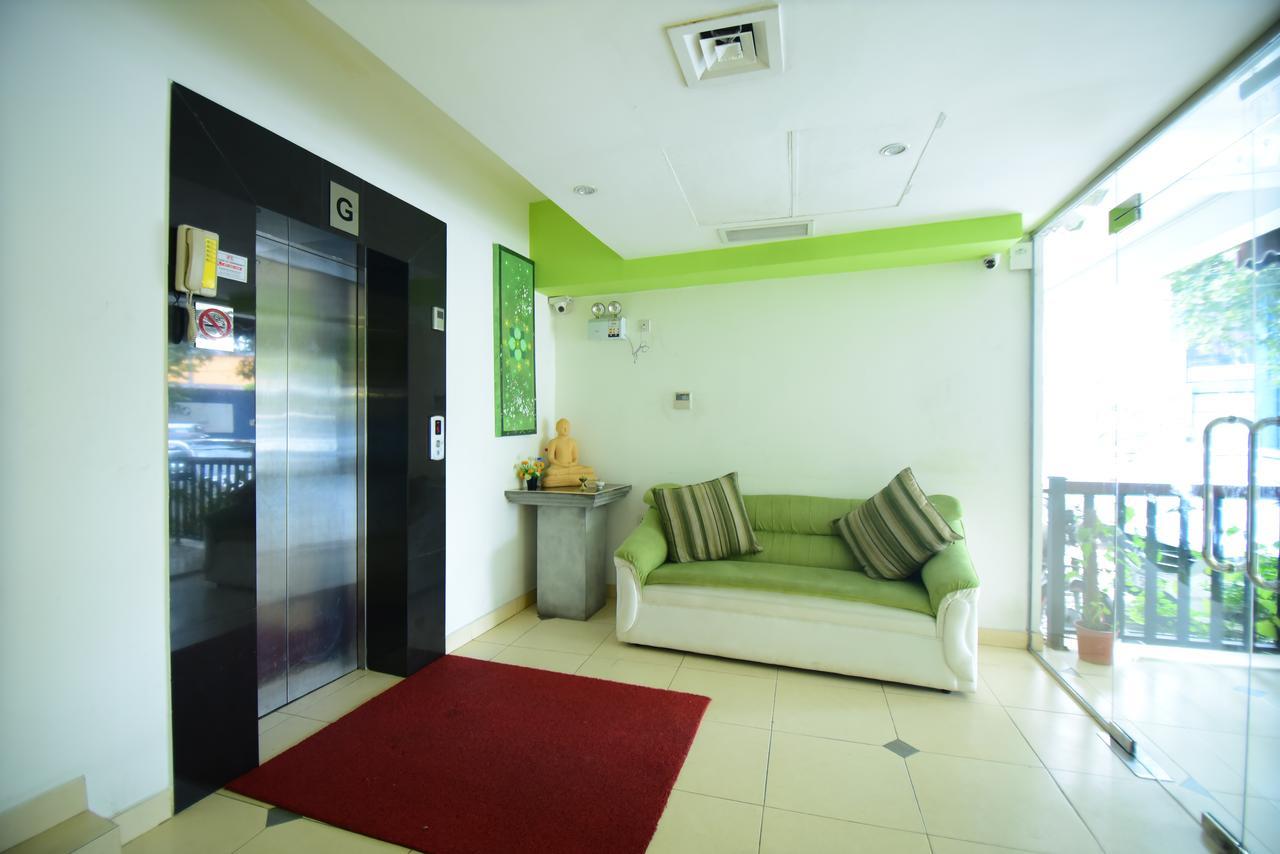 Thilhara Days Inn Colombo Buitenkant foto